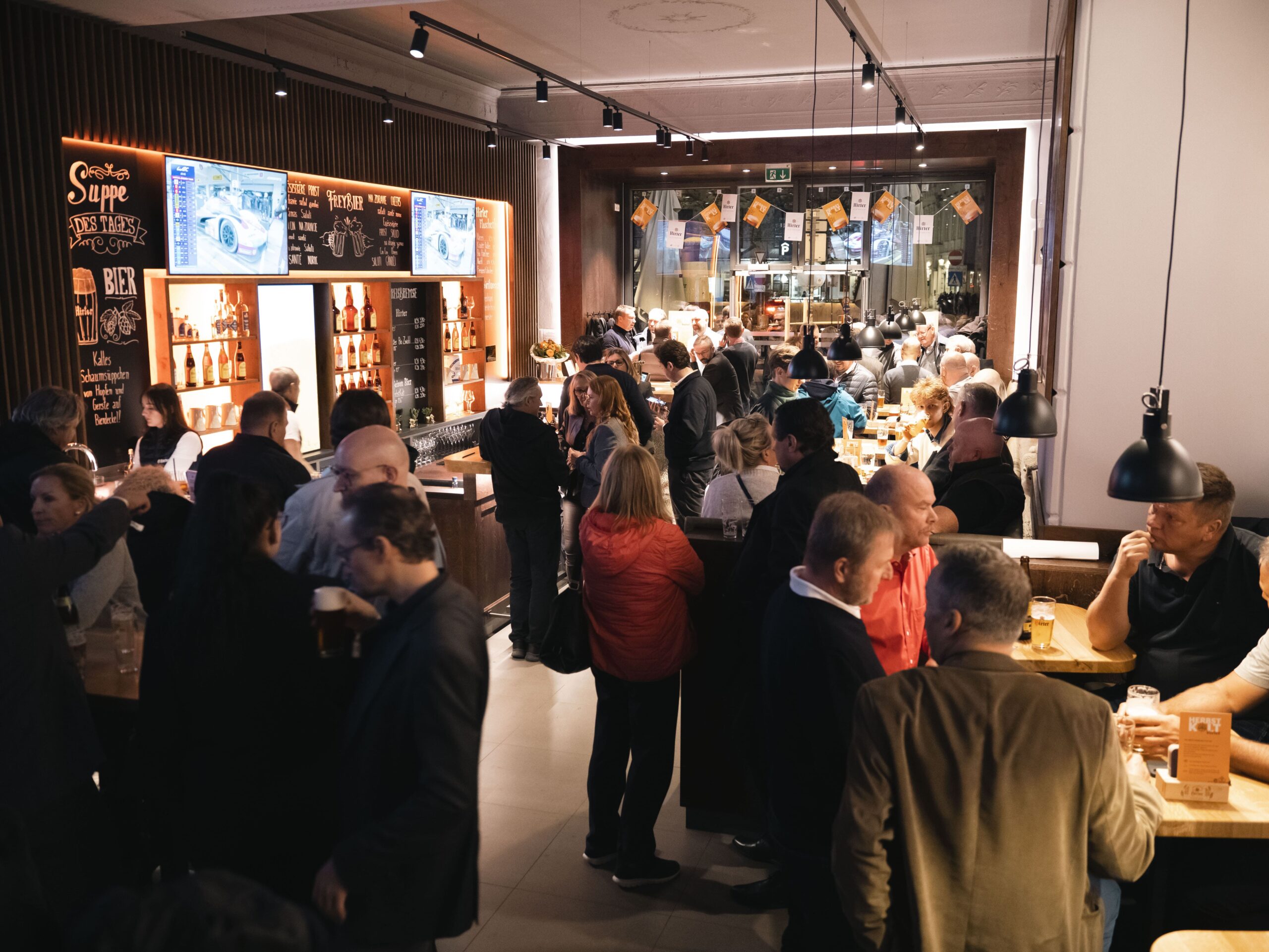 Volles Freybier Lokal